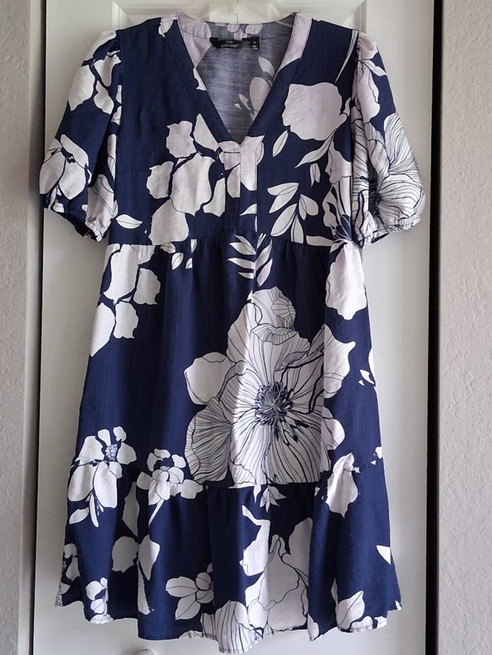 Mlle Gabrielle Blue & White Floral Cabana Tunic Dress Women's Size M